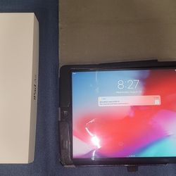 Apple IPad Air 16gb With Box