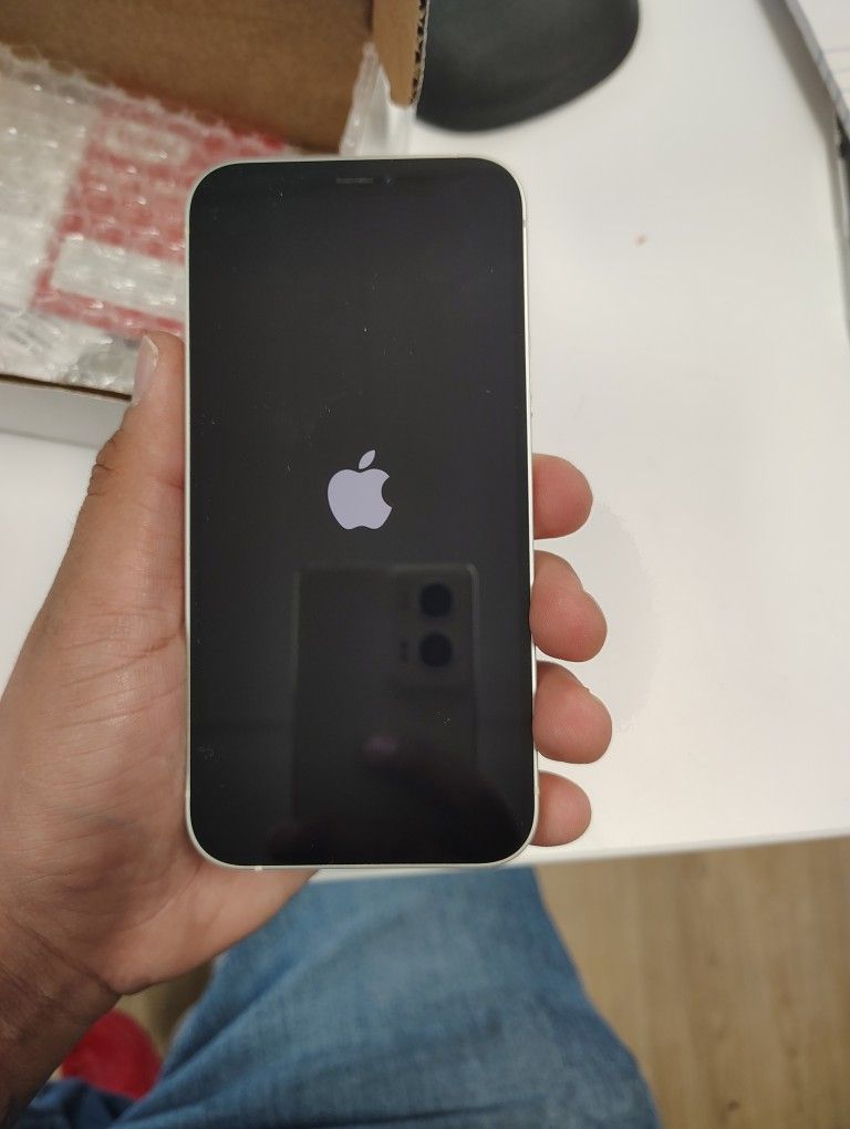 iPhone 12