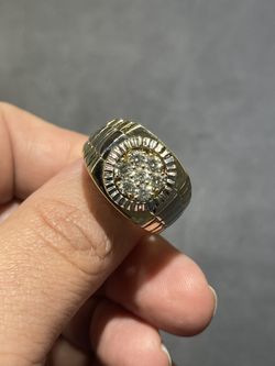 10KT Two Tone 1.00ct TW Diamond Ring