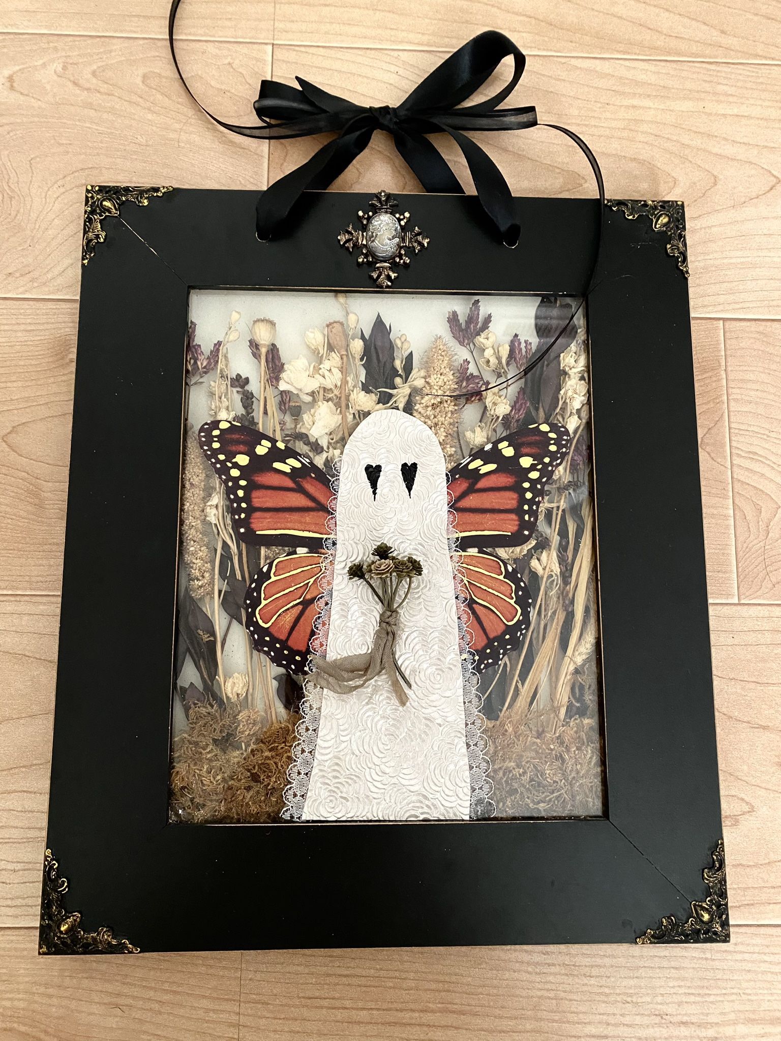 ๐ค Adorable Halloween art wall decor, one of a kind ๐