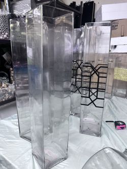 6 Jarrones De Cristal$ 10 ( Each