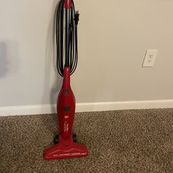 Dirt Devil Vacuum