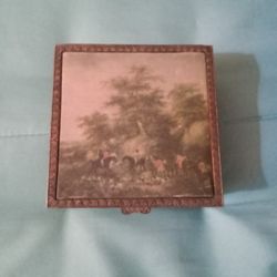 Vintage Musical Jewelry Box