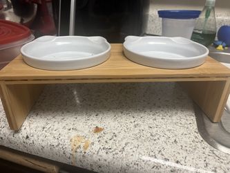 Cat Dish With Stand