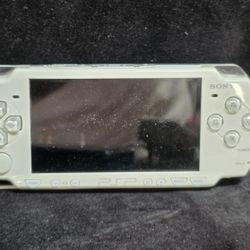 Sony PSP 2000 White Handheld For Parts Or Repair