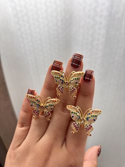 butterfly ring