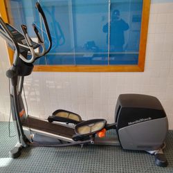 Elliptical Nordic-track 990 Pro