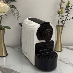 Cafetera de Cápsulas Mixpresso – Compacta y Moderna