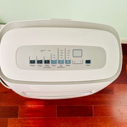 Midea 10,000. BTU Portable Air Conditioning