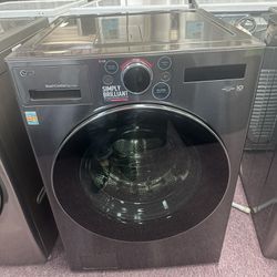 LG Open Box 27” In All In One Washer/Dryer Combo With 1 Year Warranty 