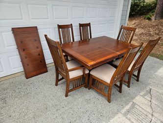 Mission / Arts & Crafts Style Dining Room Set - Expandable Table and 6 Chairs