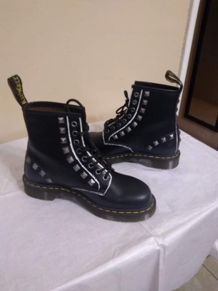 black doc martens boots