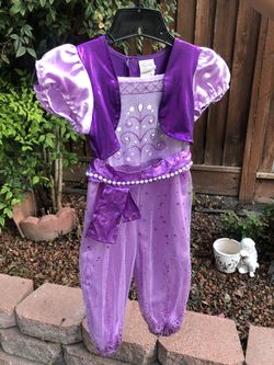 Halloween costume genie