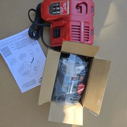 Milwaukee Rapid Charger And Hd12 M18 Battery