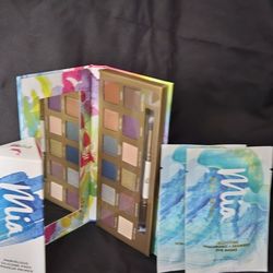 Mia Makeup Bundle 