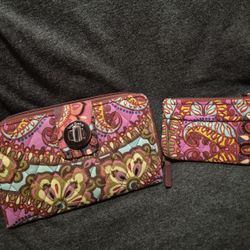 Vera Bradley Medallion Patter Turn Lock Wallet And Coin Purse 