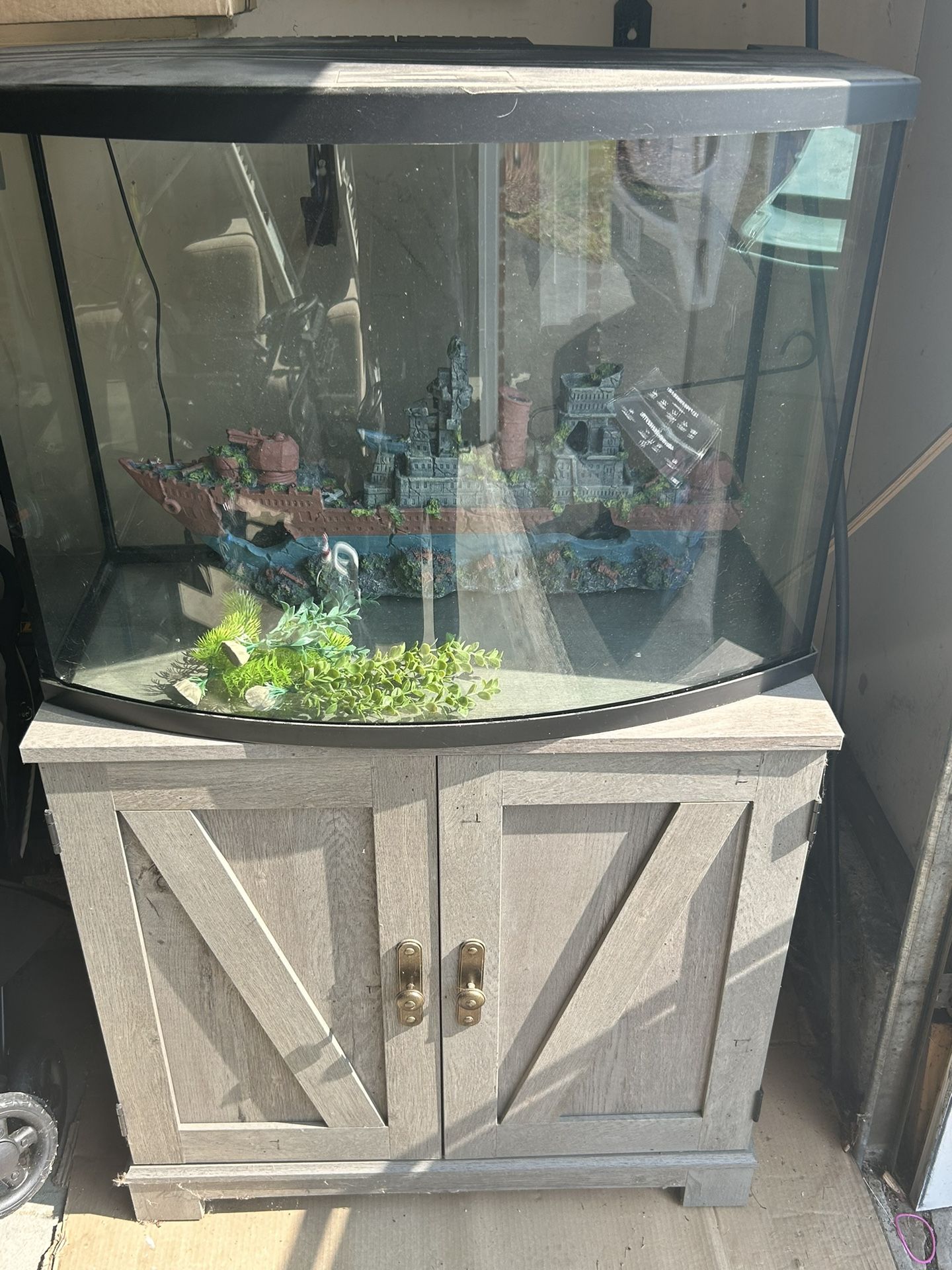 35-40 Gallon Fish tank And Stand & Accessories