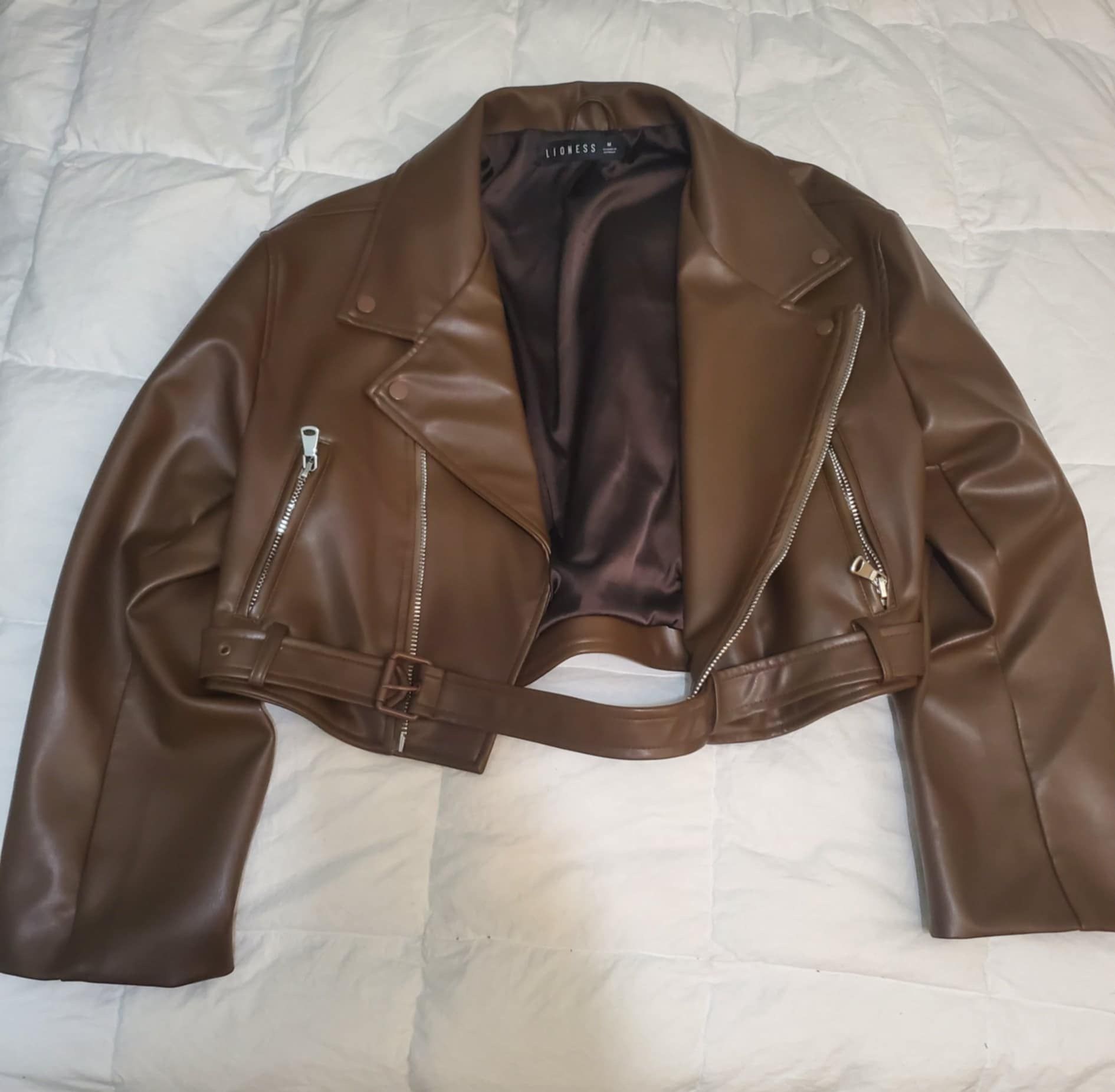 Liones Medium Size Leather Jacket. Chaqueta De Cuero. Talla. M