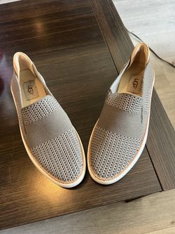 UGG
