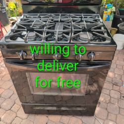 Kenmore 30" W  5 Burners  Gas Stove