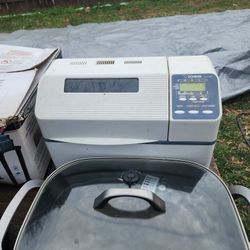 Zojirushi Bread Maker