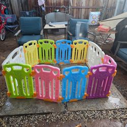 Baby playpen