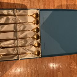 Janus 24 karat Gold Plated Spoon Set