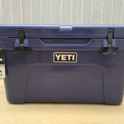 Yeti Tundra 45 Cooler Limited Moon Dust