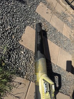 Ryobi 18 V Lawnmower And Weedwhacker Plug-In Blower