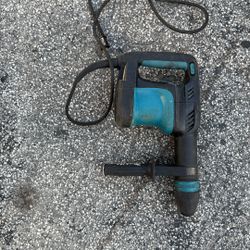 Makita  Hm0870c