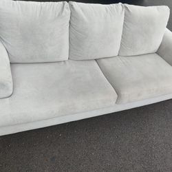 8ft Couch Very Sturdy And Comfortable 