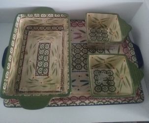 4 PIECE SET TEMP-TATIONS PRESENTABLE OVENWARE