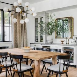 Indoors And Outdoors Rustic Style Dining Tables. 