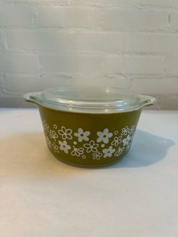 Vintage PYREX 1 Qt. Crazy Daisy Casserole with lid #473