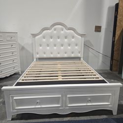 Full Size Bedroom Set For Urgent Sale 
