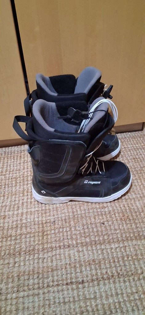 Men's 11.5 Sapient Snow Board Boots