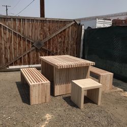 Outdoor/Indoor full size table set
