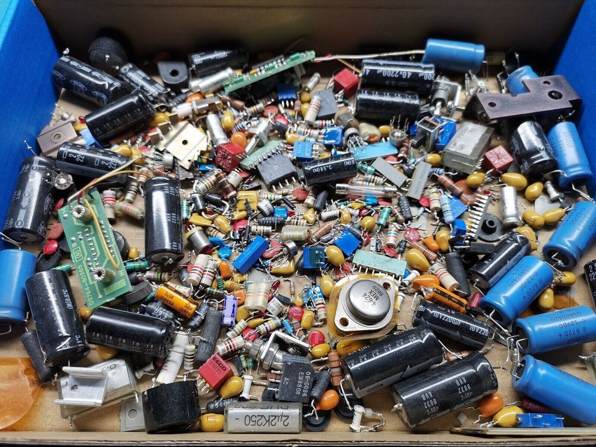 FREE PICKUP - computers, laptops, servers, tablets, or electronics
