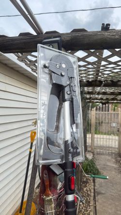 Husky 16 foot Tree Trimmer