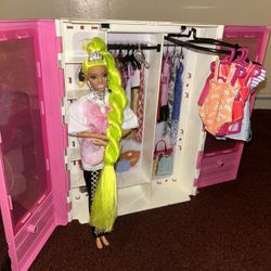 Barbie Closet