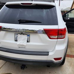 2013 Grand Cherokee - 1 Owner