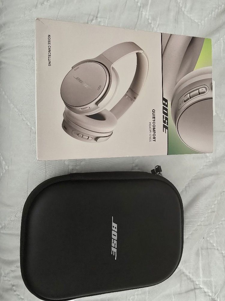 BOSE Quiet Comfort HEADPHONES