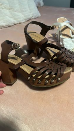 Women shoes