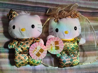 Malay wedding Hello Kitty plush