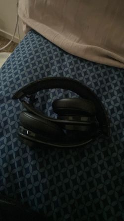 Skull candy headphones
