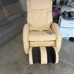 Massgae Chair
