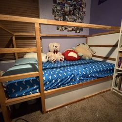 Twin Size Loft Bed 