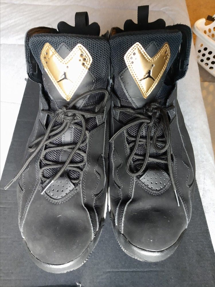 Jordan True Flights