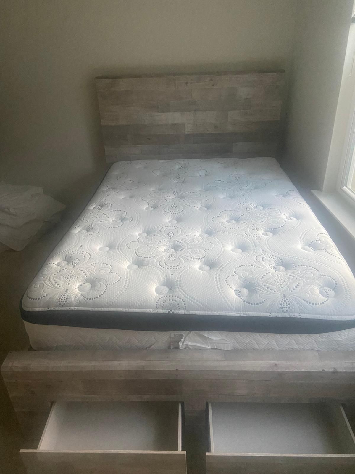 Full Size Bedroom