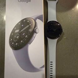 Pixel watch 4  - 45 mm